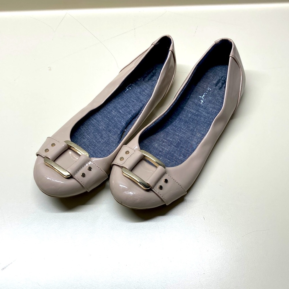 Dr. Scholl’s Pink Slip-On Flats Size 9